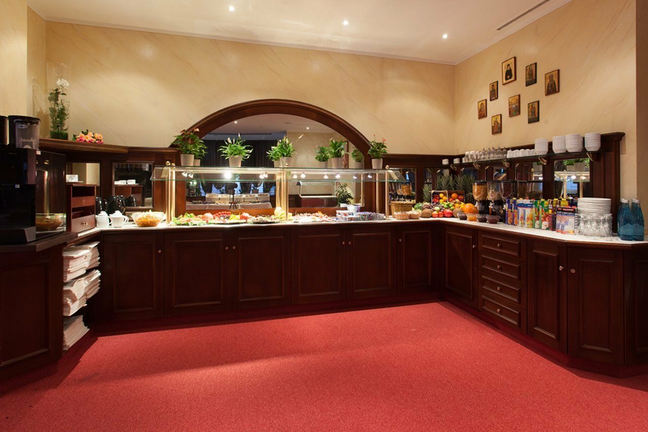 Quellenhof Hotel 3*